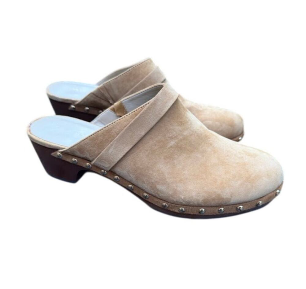 Ann Taylor Tan Suede Clogs Slip On Wood Heel Gold Stud Camel Mule Leather  8.5M